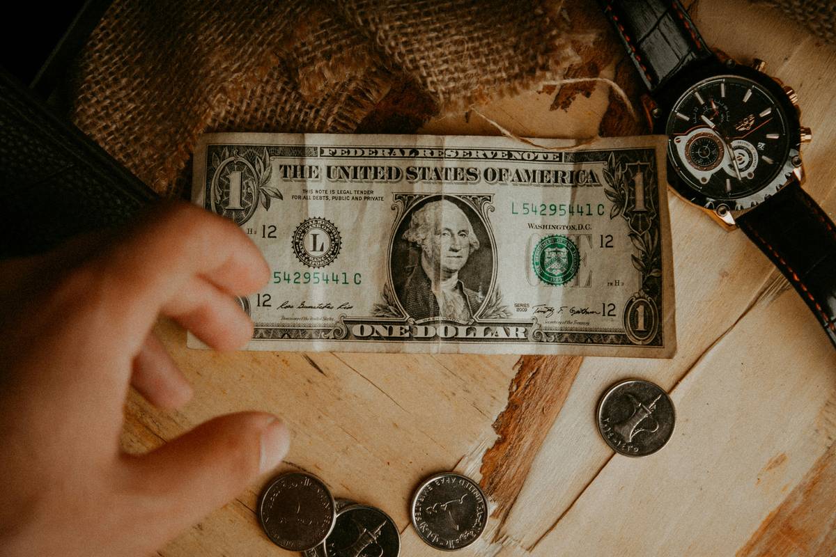 Compound Interest Benefits: Why Your Teen Self Will Thank You (Seriously)