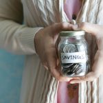 Interest Rate Monitoring Tools: The Smart Way for Young Savers to Track and Maximize Returns