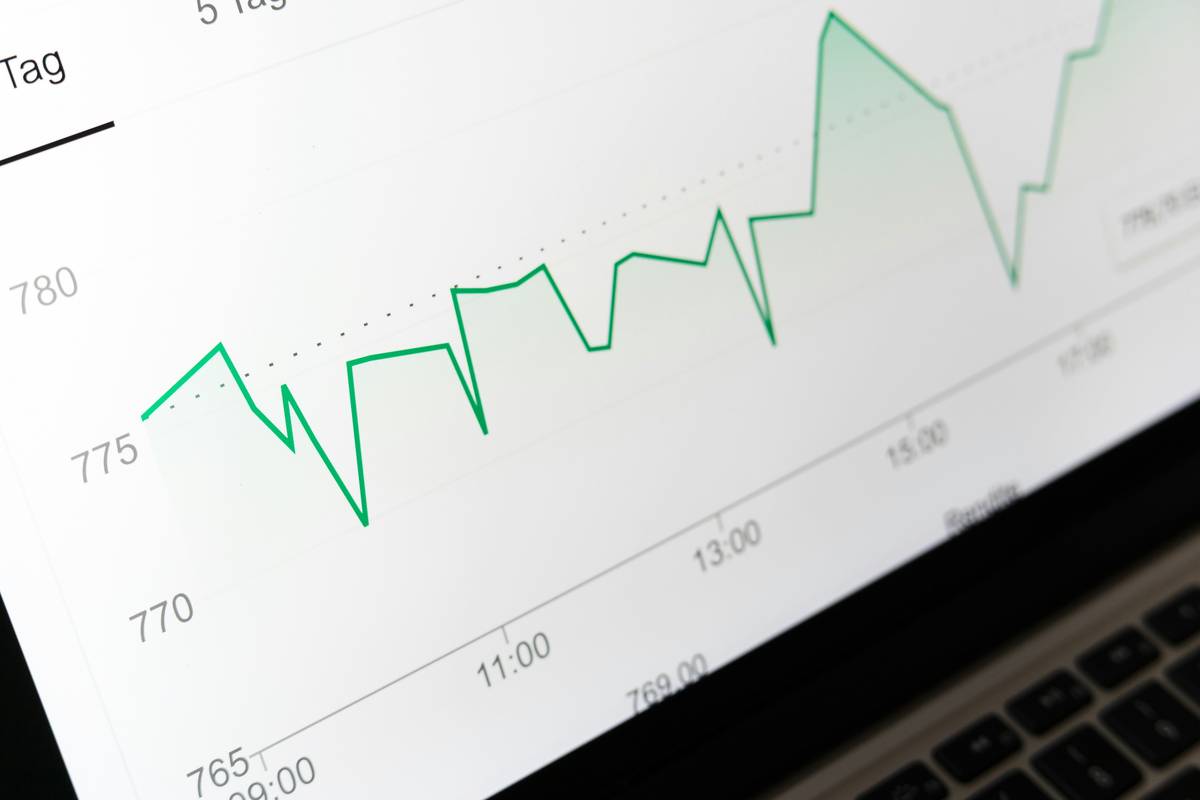 Interest Rate Success Metrics: How Young Savers Can Actually Win